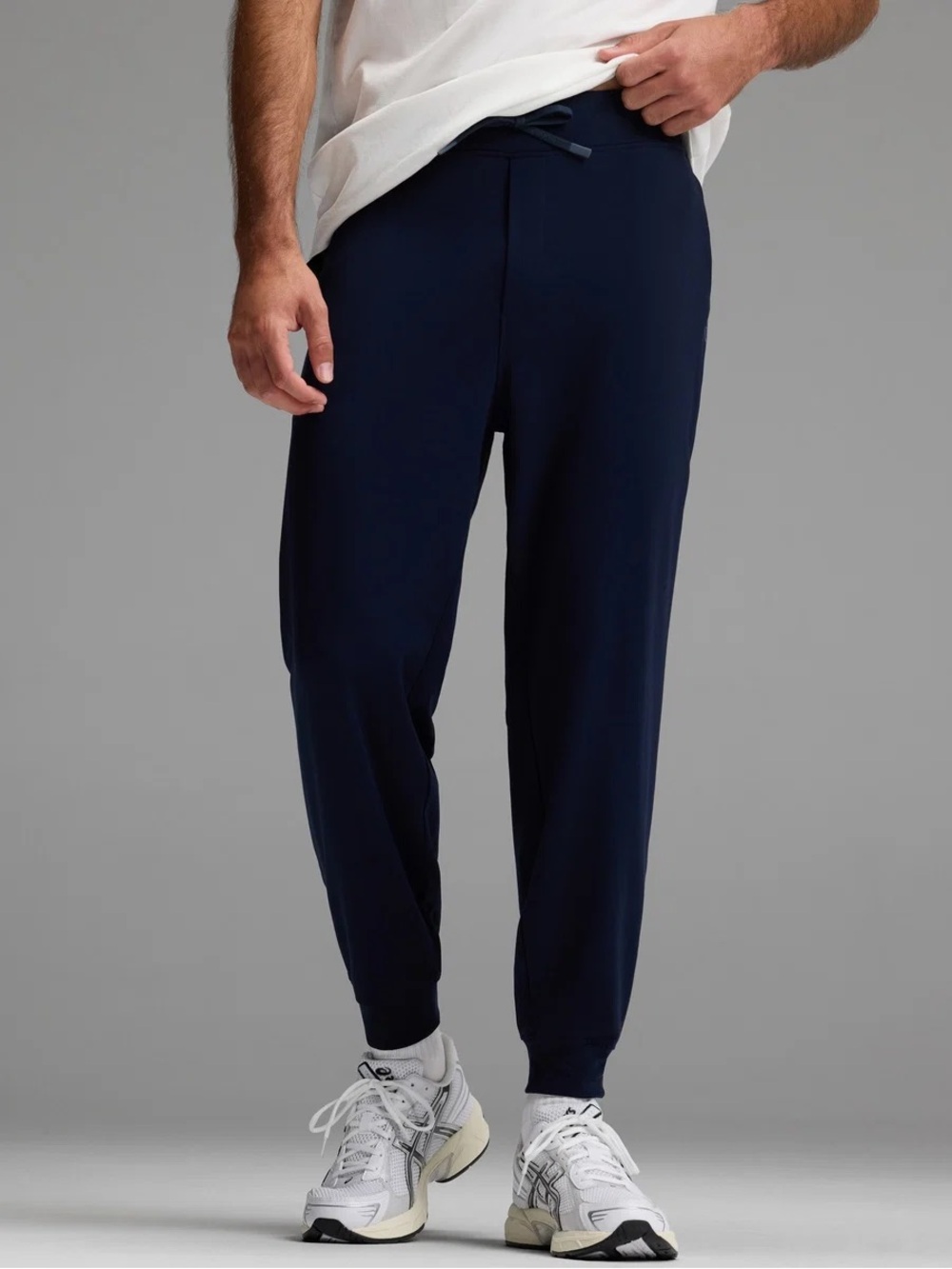 NWT cozy earth Men’s Ultra Soft Bamboo Jogger Pants Navy Small Drawstring Pocket